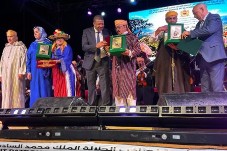 المهرجان الوطني للعيطة الجبلية بتاونات احتفاء بالتراث وتكريم للرواد