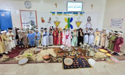 تلاميذ وأطر مؤسسة ليزامونديي – les amandiers بفاس  يحتفلون بالسنة الأمازيغية الجديدة + (فيديو)
